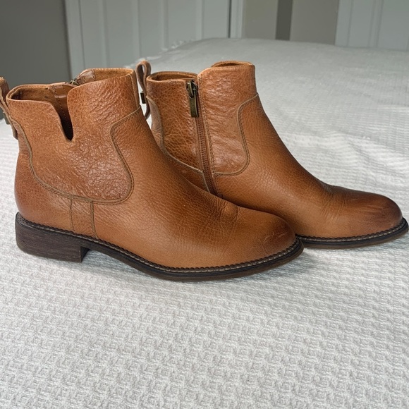 Franco Sarto brown leather ankle boots size 7.5 - Picture 2 of 9